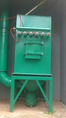 工件打磨磨（mó）床配套脈（mò）衝布袋除塵器已發貨（huò）