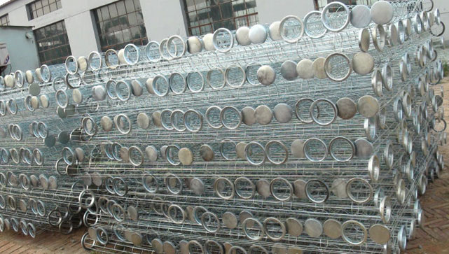 濾筒（tǒng）除塵器應用（yòng）中存在的問（wèn）題與解決方（fāng）式