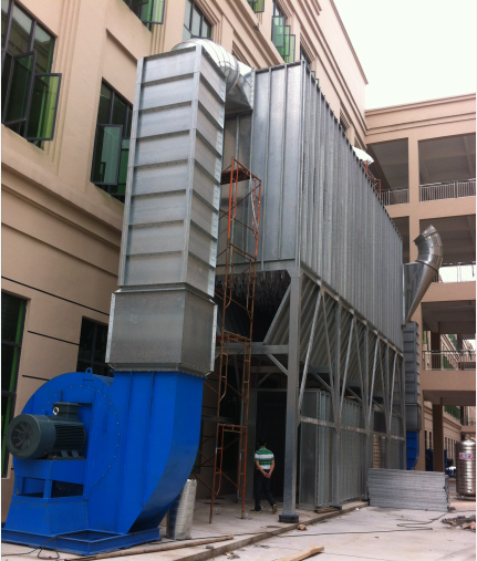 唐山陶瓷（cí）廠布袋除塵器安裝完畢（bì）