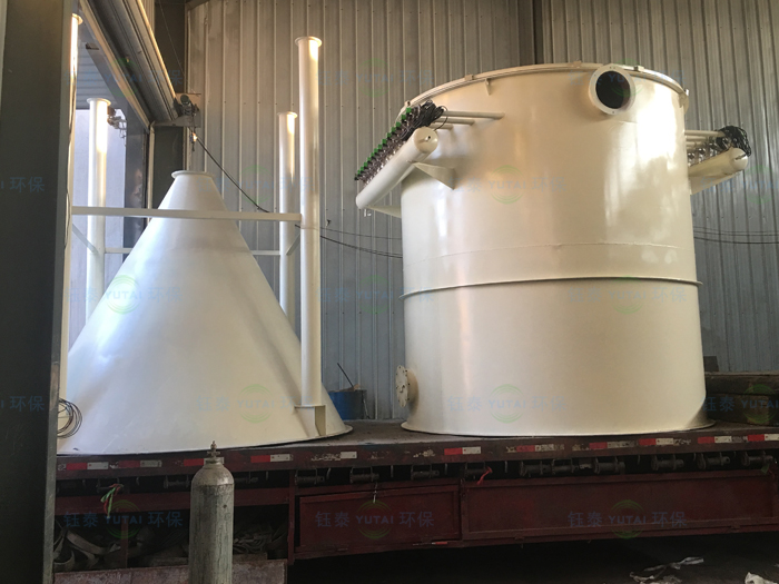 江蘇太倉氫氧化鈣生產線配套圓形（xíng）脈衝（chōng）布（bù）袋除塵器發貨