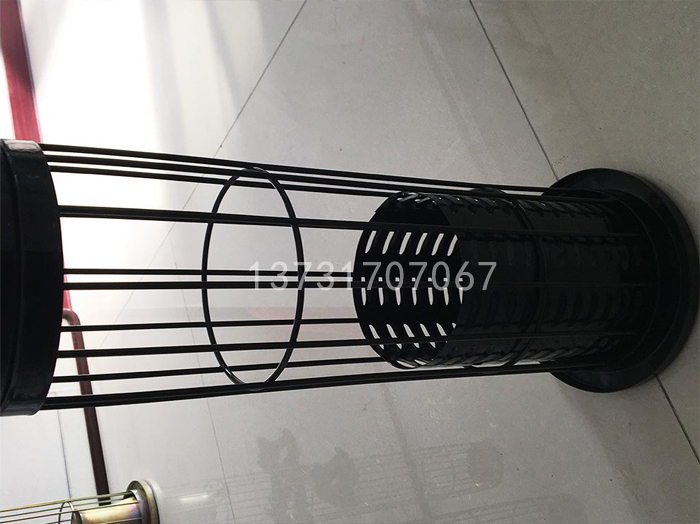 除（chú）塵骨（gǔ）架