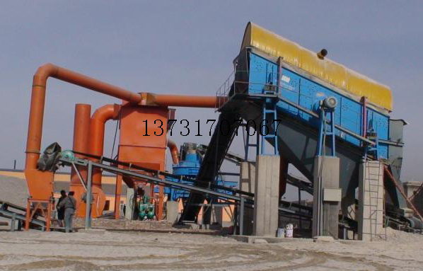 山西陽泉采石場石料生產線脈衝（chōng）袋式除塵器交付使（shǐ）用