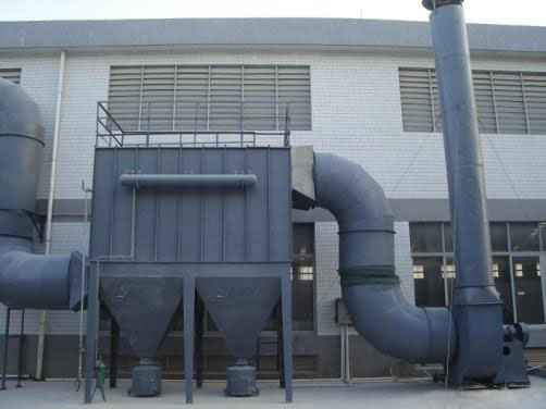 陝西渭南油漆廠粉末布袋除塵器已發貨