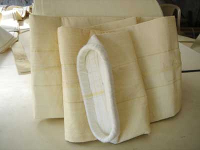 上（shàng）海林經理定購的化（huà）工廠覆膜除塵布袋今日發貨（huò）